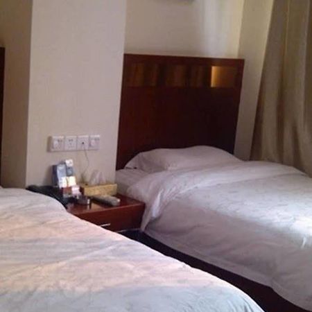 Zhanjiang Joyful Hotel Zhenhai  Zewnętrze zdjęcie