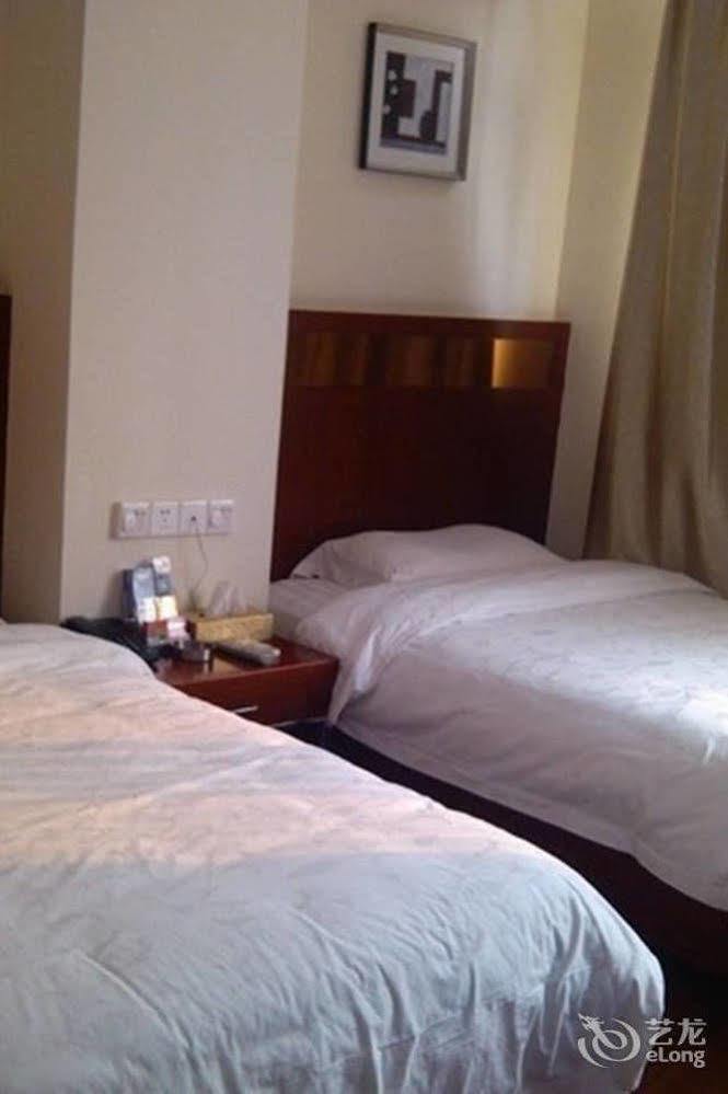 Zhanjiang Joyful Hotel Zhenhai  Zewnętrze zdjęcie